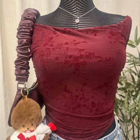 Elegant Floral Red Women's Top - Picture 5 of 5